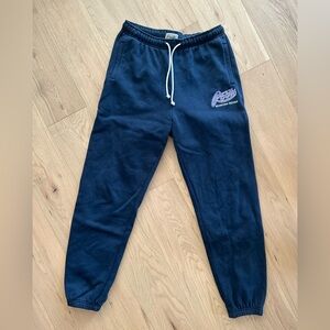 Women’s Roots sweatpants size medium